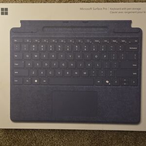 Microsoft Surface Pro Keyboard with Pen Holder - Black